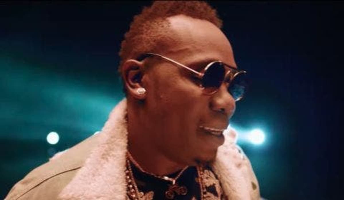 Nigerian Artists, Duncan Mighty And Others Go Emotional After Receiving N10 Million Cash Price From Governor Nyesom Wike
