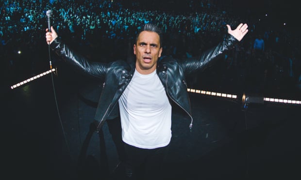 Sebastian Maniscalco Biography; Net Worth, Height, Wife, Specials