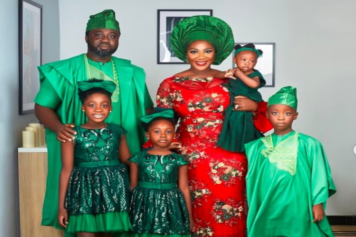 ”I Left The Watsup Group”- Mercy Johnson Replies A Fan Who Told Her to Have Another Child