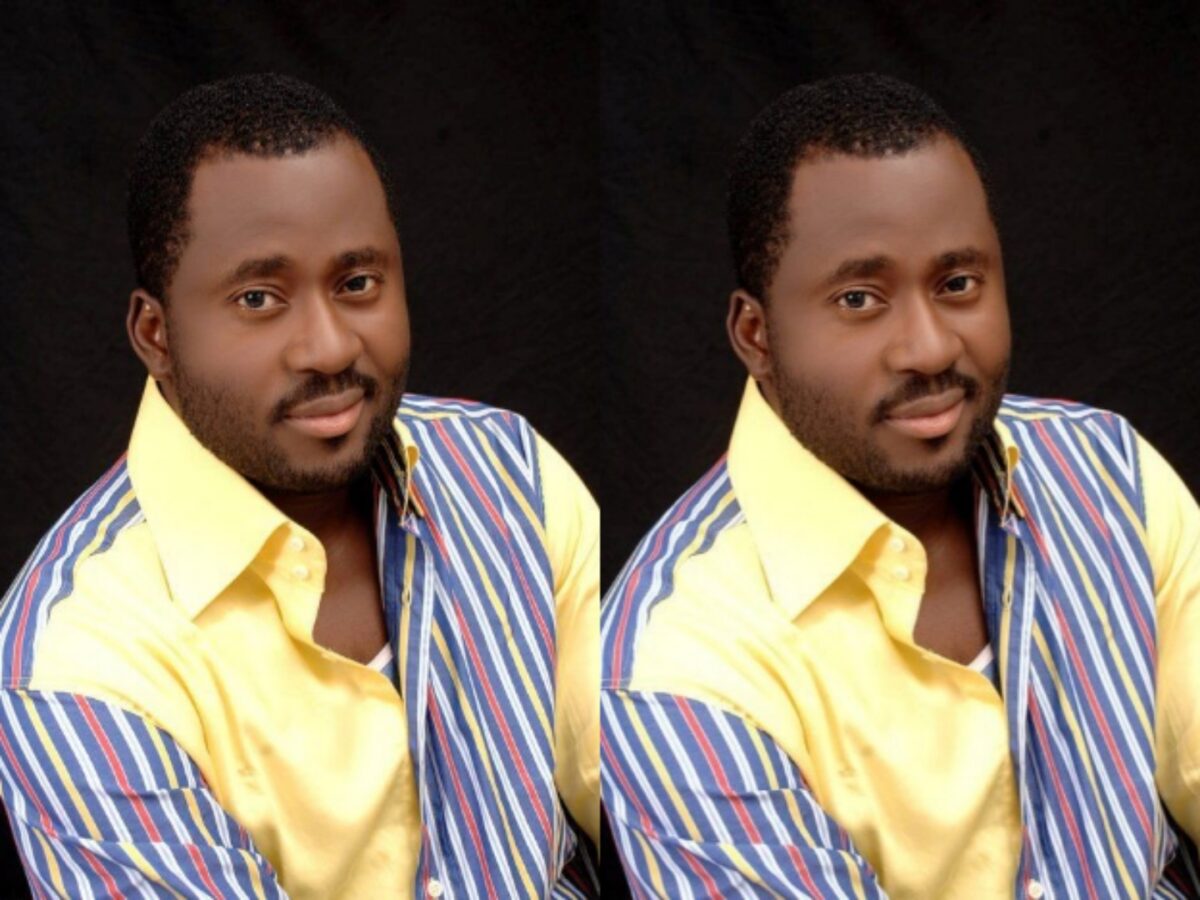 14 Headies: Check Out Desmond Elliot’s Outfit At The Awards Night