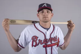 Austin Riley Contract, Salary, Net Worth, Height, Nickname, Wedding, Errors 2021, Jersey, Family