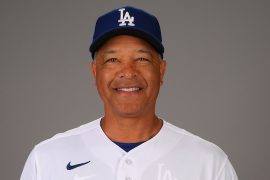 Dave Roberts Teams Coached, Teams Played For, Father, Daughter, Son, Height, Stolen Base And Age Of The American Baseball Manager