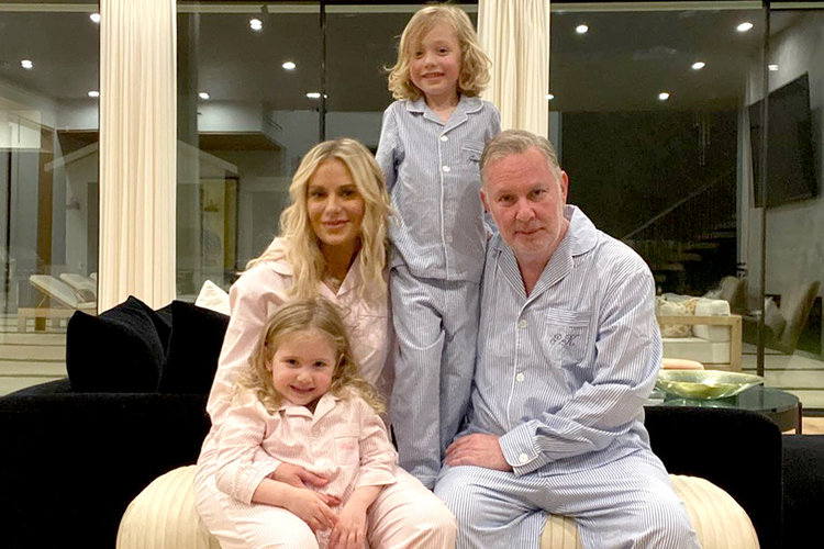 Dorit, Paul and their children