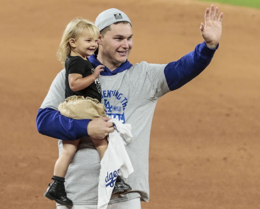 Joc Pederson and Poppy Jett Pederson