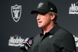 Jon Gruden Past Teams Coached, Salary, Net Worth, Height, Contract, Brother, Wife