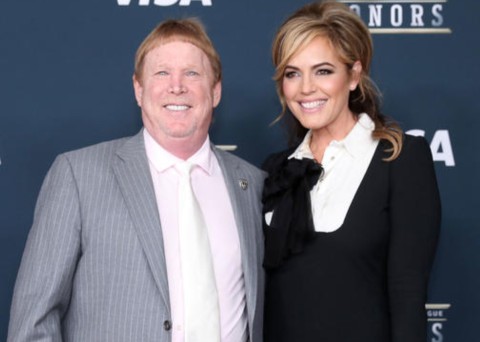mark Davis and wife