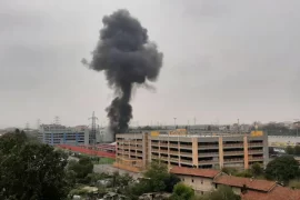 Smoke evolving from the building which caused the accident