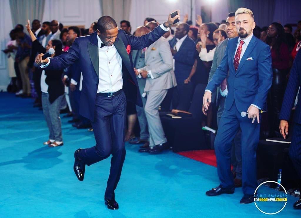 Uebert Angel