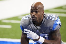 Adrian Peterson Net Worth, Height, Age, College, Team, Retired? Will Adrian Peterson be a Hall of Famer?