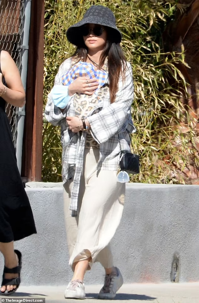 Dakota Song Culkin and Brenda Song