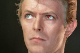 How did David Bowie lose his eye? What disease did David Bowie have?