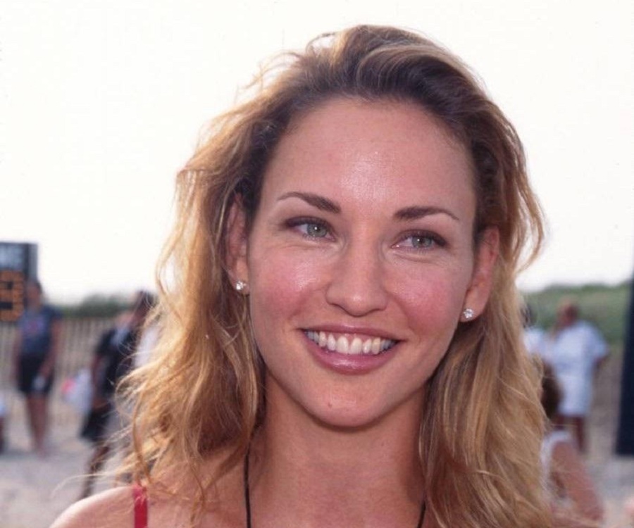 Young Jill Goodacre 