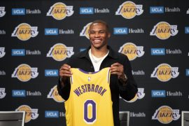 Russell Westbrook Contract, Salary, Net Worth, Team, Height, Shoes, Popcorn, Dress, Tattoo, Instagram, Trade