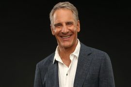 What ethnicity is Scottbakula?  Does Scott Bakula really play piano?