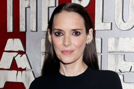 Is Winona Ryder married to Scott Mackinlay Hahn? Who is Winona Ryder engaged to?