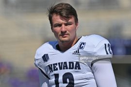 Is Carson Strong going to the NFL? Is Carson Strong a senior? Who does Carson strong play for?