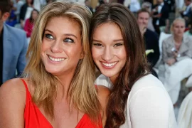 What does Rachel Hunter’s daughter do?
