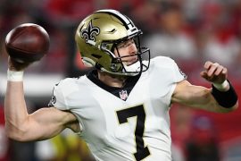 Taysom Hill Contract, Salary, Position, Height, Weight, Draft