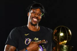 How many 3s did Dwight Howard make?