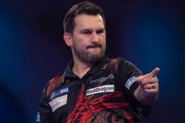 Jonny Clayton Walk On Song, World Ranking, Age, Height, Shirt Collar, Winnings