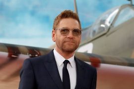 How many wives has Kenneth Branagh? Does Kenneth Branagh have children?