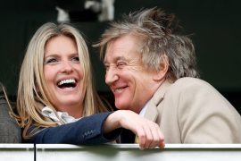 How did Rod Stewart meet Penny Lancaster?