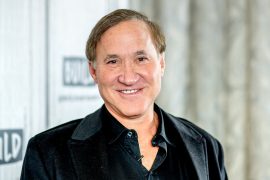 Terry Dubrow Net Worth, Plastic Surgery, Brother, House, Office
