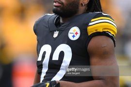 Najee Harris Salary, Contract, Age High School, Weight, Speed, 40 time, Grade, GPA, Degree, Jersey