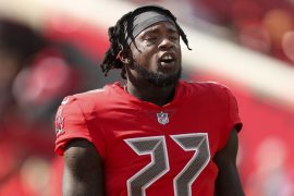Ronald Jones Salary, Age, Height, Flaming Lips, Contract, Trade, College