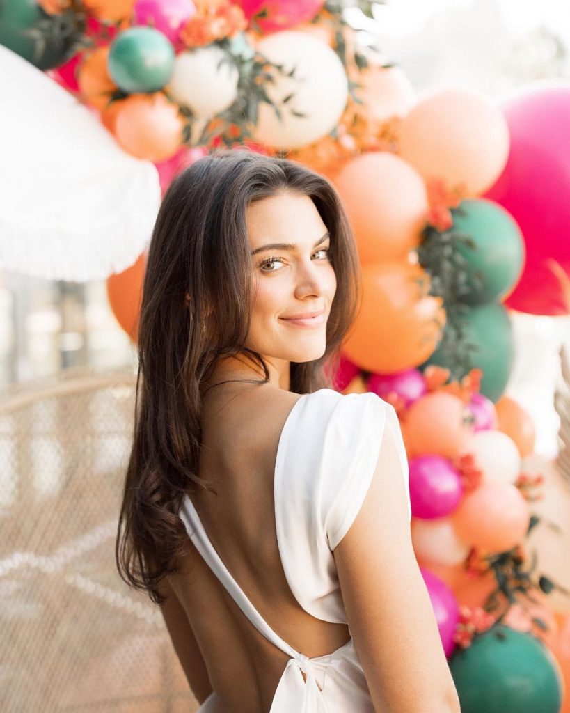 Angela Viscount