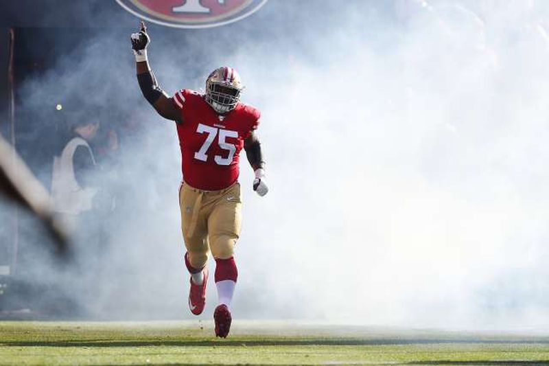 Laken Tomlinson
