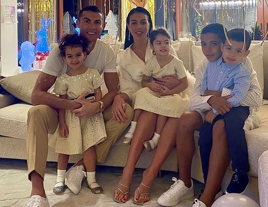 Cristiano Ronaldo and his children
