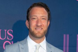 How much money has Dave Portnoy lost? How much did Dave Portnoy sell Barstool Sports for? Did Dave Portnoy play sports?