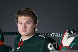 Kirill Kaprizov Salary, Contract, Nationality, Weight, Age, Family, Ranking, Jersey, Rookie Card