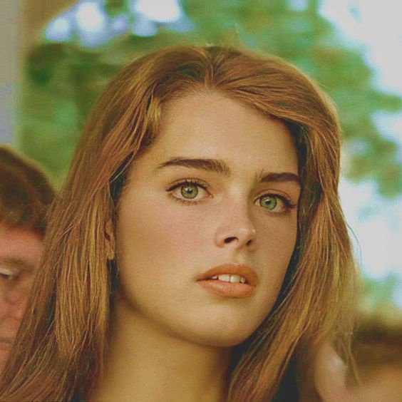 Young Brooke Shields 