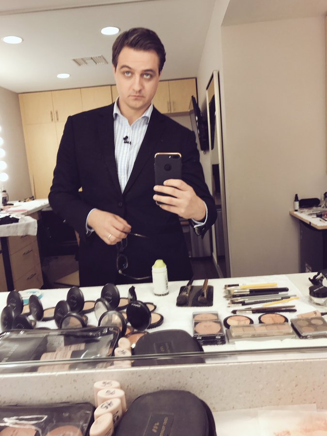 Chris Hayes No Glasses