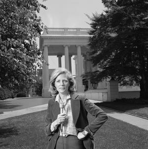 Young Lesley Stahl 