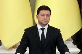 Zelensky Offers Peace Talks with Russia, Conditions Include Withdrawal from Ukrainian Territory