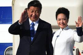 Does Xi Jinping have a wife? How many wives does Xi Jinping have?