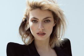 Lola Lennox Husband, Net Worth, Age, Height, Parents, New Song, Instagram