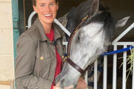 How many children does Francesca Cumani have? How many languages does Francesca Cumani speak?