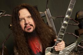 How old was Dimebag Darrell when he died? What happened between Dimebag Darrell and Phil? What song was Dimebag playing when he was shot?