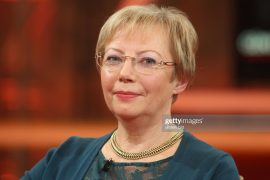 What did Juliane Koepcke do after the crash? What does Juliane Koepcke do for a living? What was Juliane Koepcke childhood like?