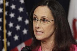 Is Lisa Madigan related to Michael Madigan? Who is Lisa Madigan’s father?