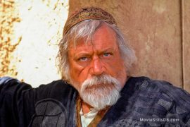 Oliver Reed Death Cause: Did Oliver Reed die while making Gladiator? How did Oliver Reed get his facial scars?