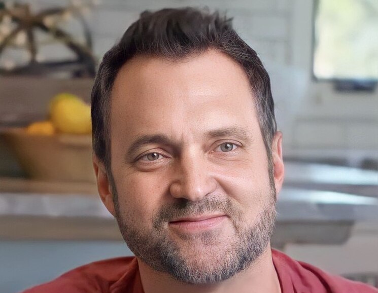 Adam Housley