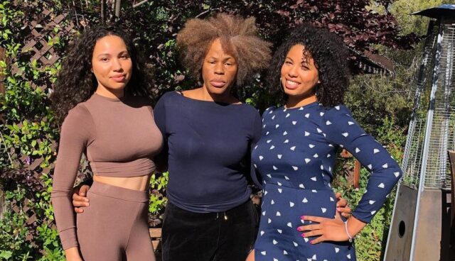 Janet Smollett and her daughters