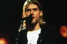 Why is Kurt Cobain so famous? Did Kurt Cobain love Courtney?