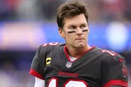 How many rings does Tom Brady have? Tom Brady Win Loss Record