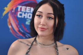 Noah Cyrus Boyfriend: Who is Noah Cyrus in a relationship with?